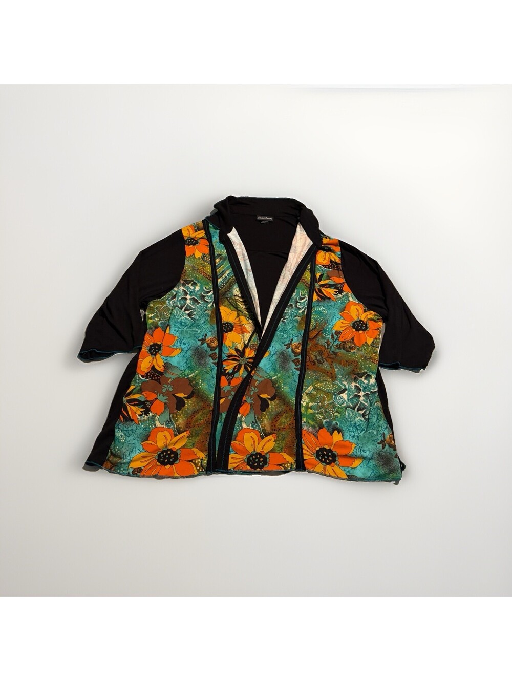 Maggie Barnes 2x Top Two Piece Look Colorful Flyaway Front Vibrant Color